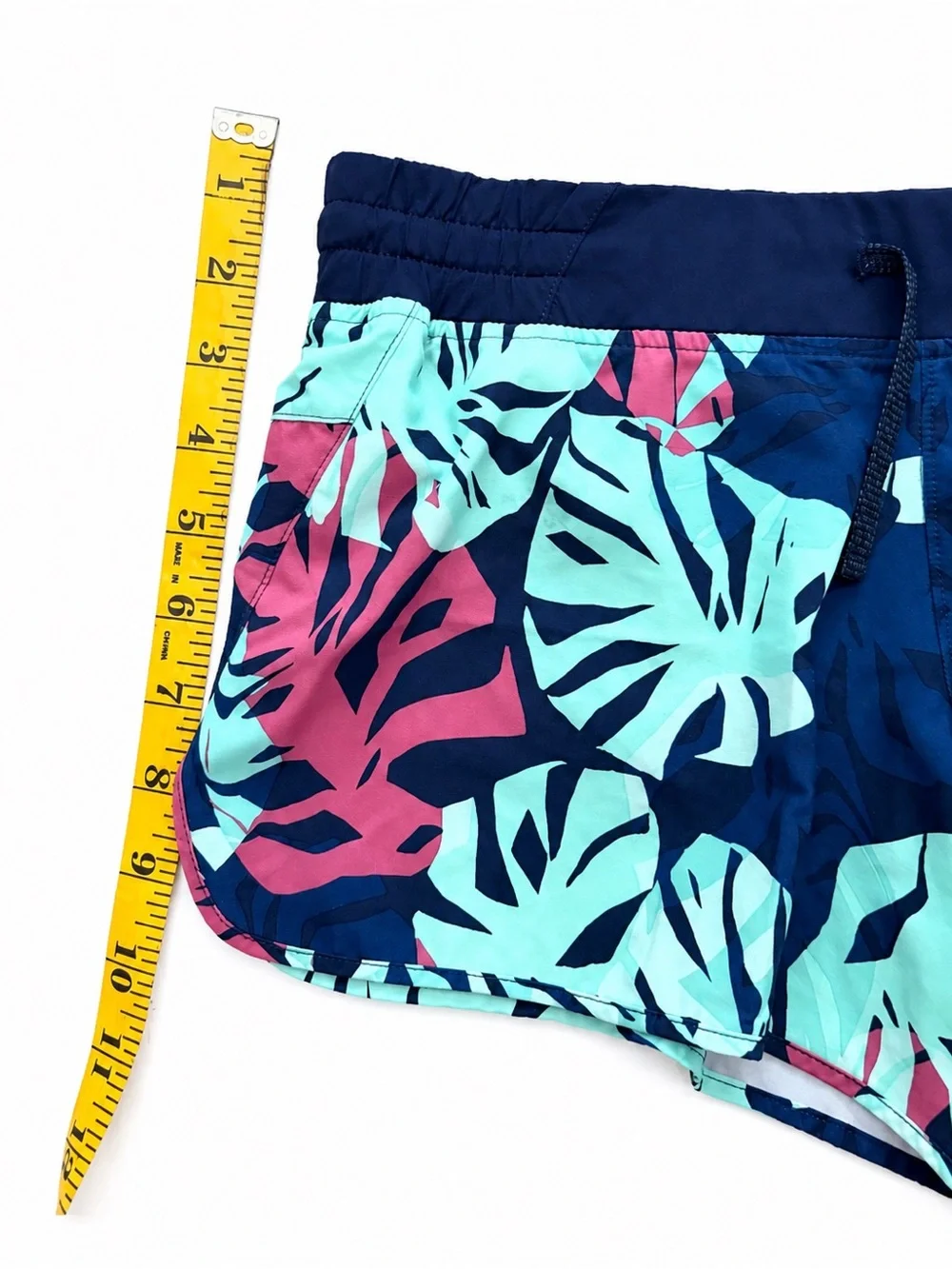 Patagonia Navy Tropical Leaf Print Athletic Running  Shorts Trail - Picture 5 of 8